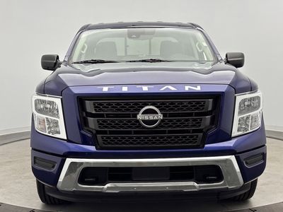 2023 Nissan Titan - Photo 2