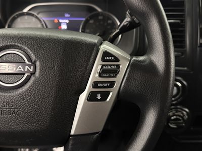 2023 Nissan Titan - Photo 19
