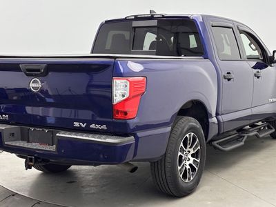 2023 Nissan Titan - Photo 7