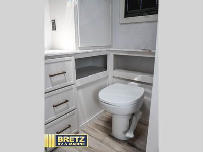 2025 Brinkley Model I - Photo 8