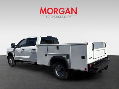 2026 Ford F-350SD — engine compartment view