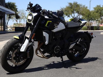 2024 CFMOTO 700CL-X Sport - Photo 2