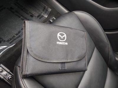 2024 Mazda Mazda3 Hatchback — photo 18 view