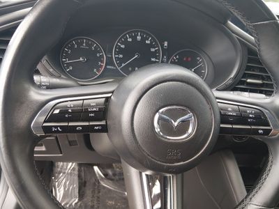 2024 Mazda Mazda3 Hatchback — photo 12 view