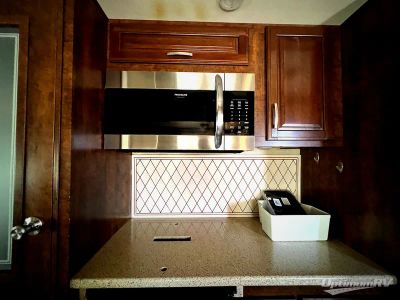 2014 Grand Design Solitude — photo 13 view