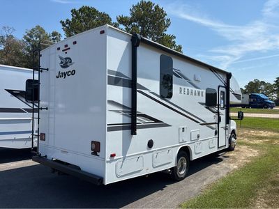 2026 Jayco Redhawk - Photo 6