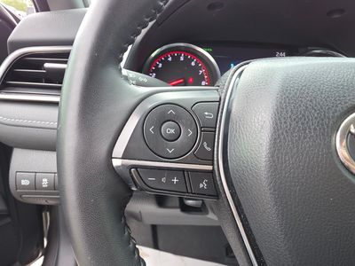 2020 Toyota Camry - Photo 27