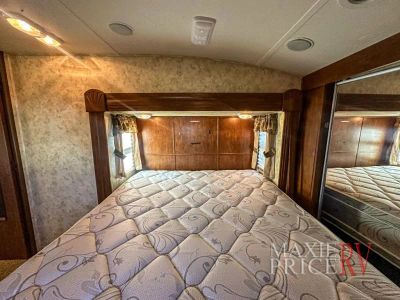 2012 Coachmen Chaparral - Photo 25