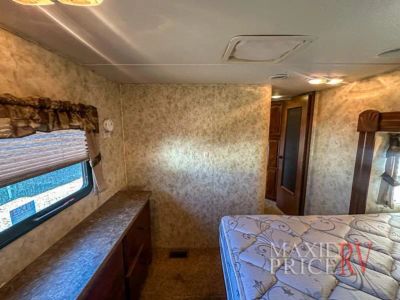 2012 Coachmen Chaparral - Photo 27