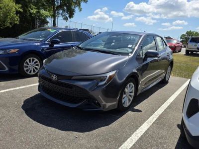 2025 Toyota Corolla Hatchback - Photo 14