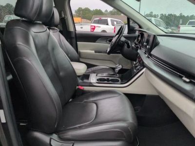 2022 Kia Carnival - Photo 23