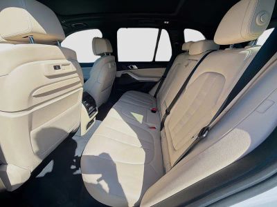 2022 BMW X5 — photo 17 view