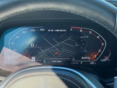 2022 BMW X5 — detail view