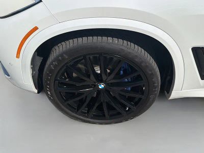 2022 BMW X5 — photo 21 view