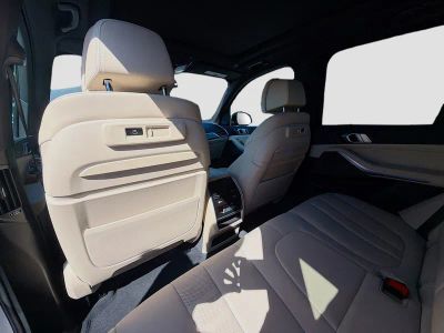 2022 BMW X5 — photo 18 view