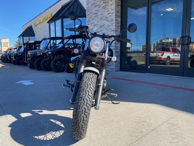 2025 Honda Shadow Phantom ABS - Photo 3