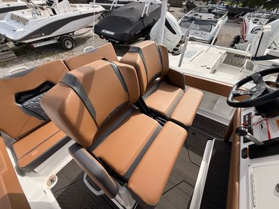 2025 Scarab 235 Open LX Wake - Photo 29