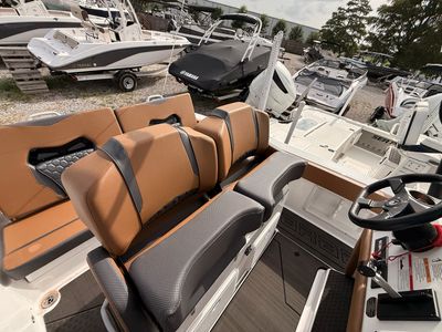 2025 Scarab 235 Open LX Wake - Photo 30