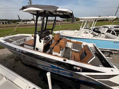 2025 Scarab 235 Open LX Wake - Photo 12