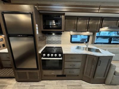 2022 Thor Motor Coach Freedom Traveler - Photo 12