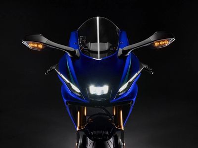2026 Yamaha YZF-R7 - Photo 15