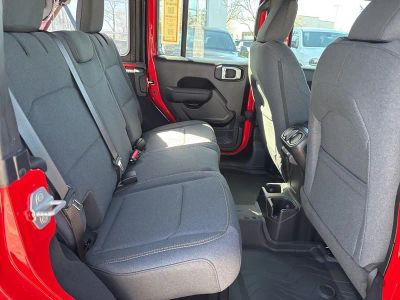 2026 Jeep Wrangler - Photo 44