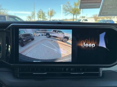 2026 Jeep Wrangler - Photo 63