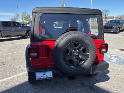 2026 Jeep Wrangler - Photo 22