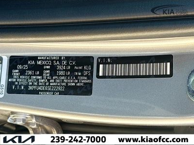 2025 Kia K4 — photo 36 view