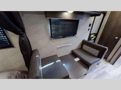 2021 Jayco Jay Flight SLX - Photo 3