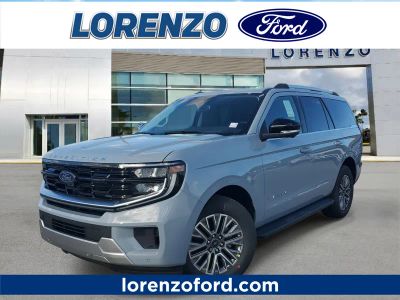 2026 Ford Expedition Platinum in Glacier Gray Metallic Tri-Coat — front three-quarter view