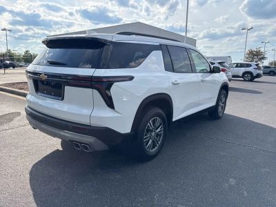 2025 Chevrolet Traverse - Photo 3