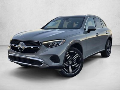 2026 Mercedes-Benz GLC 300 GLC 300 SUV in MANUFAKTUR Alpine Gray — front three-quarter view