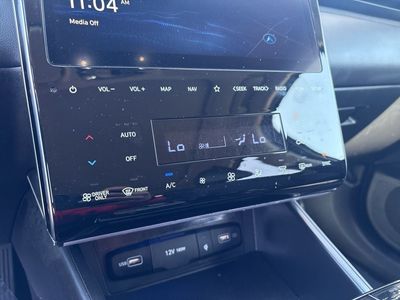 2023 Hyundai Tucson Hybrid - Photo 17