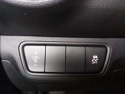 2024 Kia Forte — photo 13 view