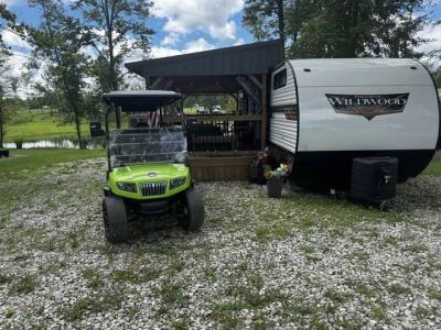 2021 Forest River Wildwood Midwest 36VBDS — front three-quarter view