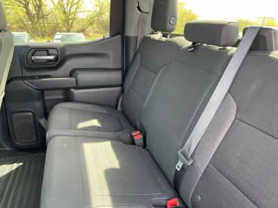 2019 Chevrolet Silverado 1500 — photo 18 view