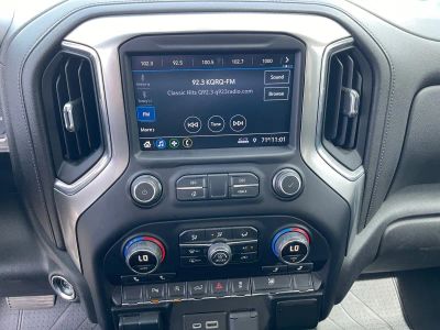 2019 Chevrolet Silverado 1500 — photo 11 view