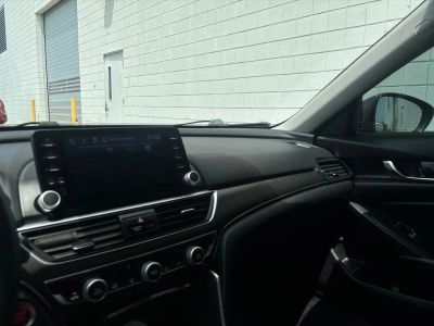 2021 Honda Accord — photo 14 view