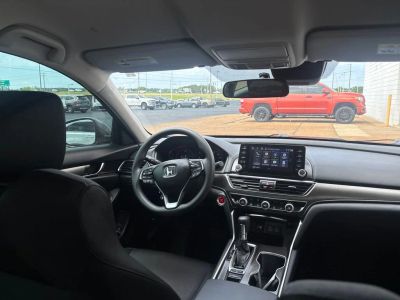 2021 Honda Accord — photo 26 view
