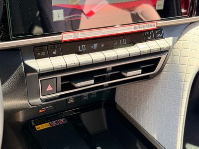 2026 Camry XLE — photo 25 view