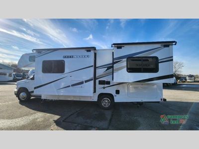 2026 Coachmen RV Freelander - Photo 11