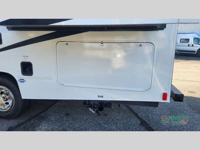 2026 Coachmen RV Freelander - Photo 18