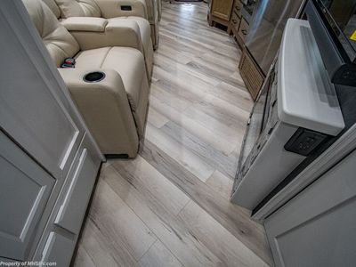 2026 Fleetwood Bounder - Photo 25