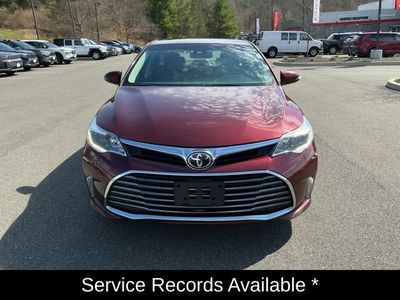 2017 Toyota Avalon Limited — photo 9 view