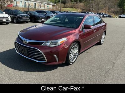 2017 Toyota Avalon Limited — photo 8 view