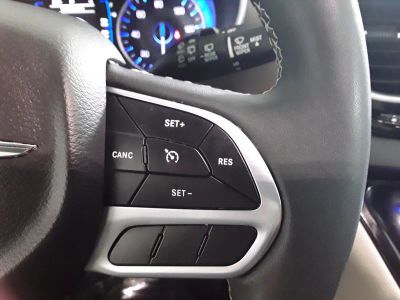 2023 Chrysler Voyager - Photo 22