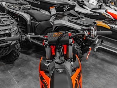 2025 KTM 450 SX-F - Photo 8