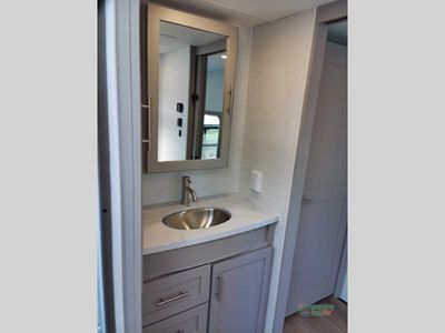 2026 Alliance RV Avenue All-Access — photo 40 view