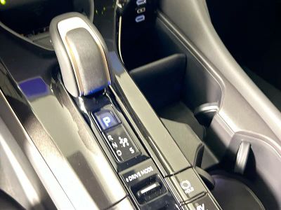 2026 Toyota Crown Signia — photo 21 view